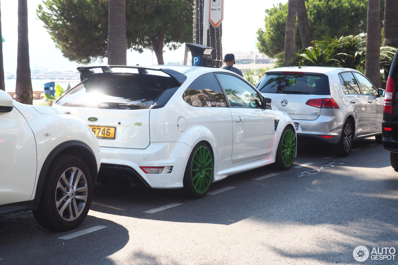 Ford Focus RS 2009 White Edition