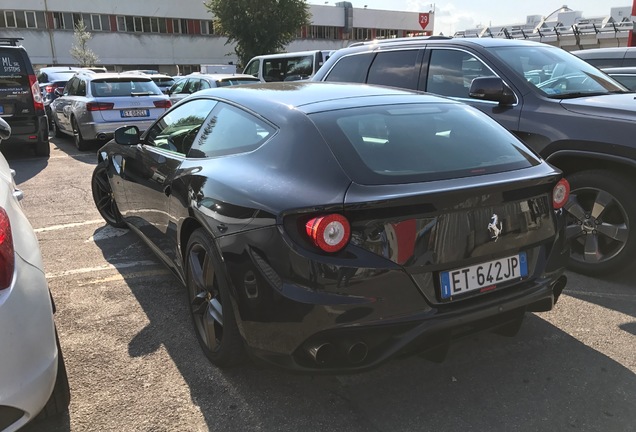 Ferrari FF