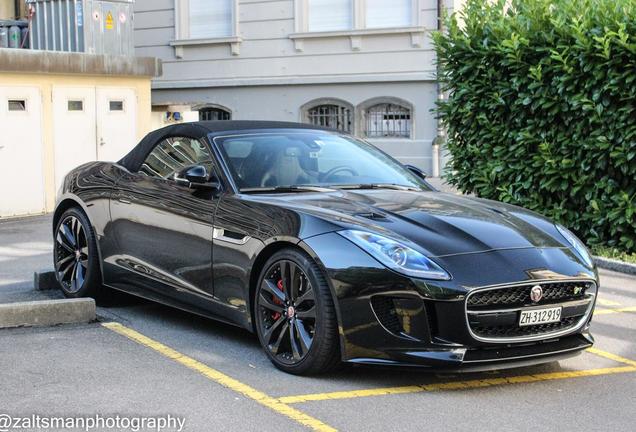 Jaguar F-TYPE R AWD Convertible