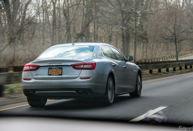 Maserati Quattroporte S Q4 2013