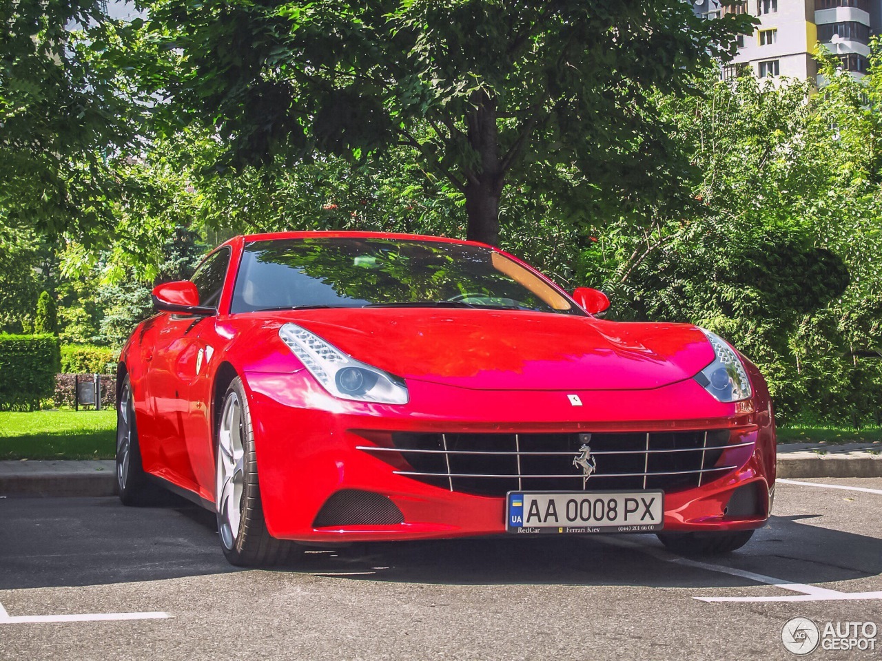 Ferrari FF