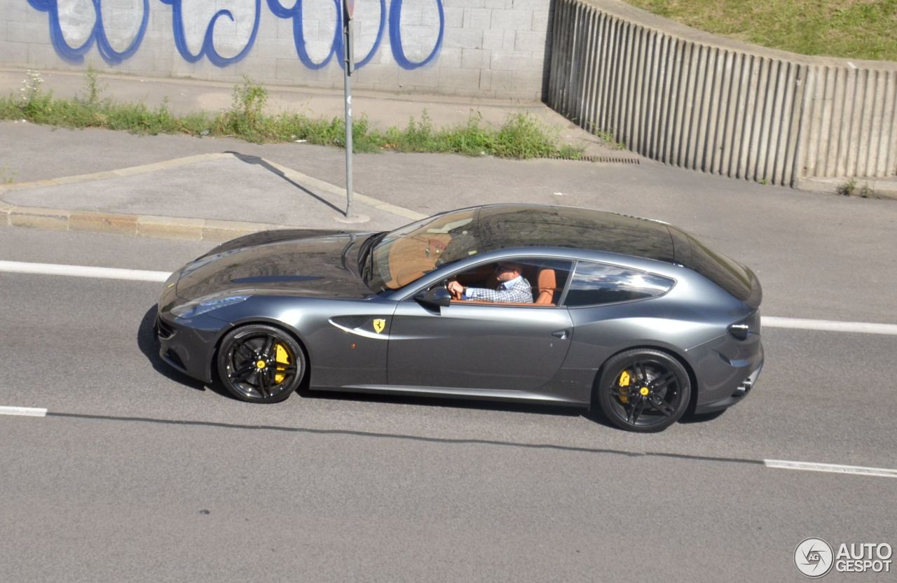 Ferrari FF