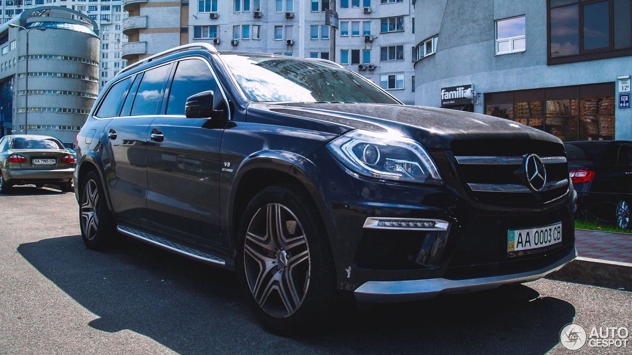 Mercedes-Benz GL 63 AMG X166