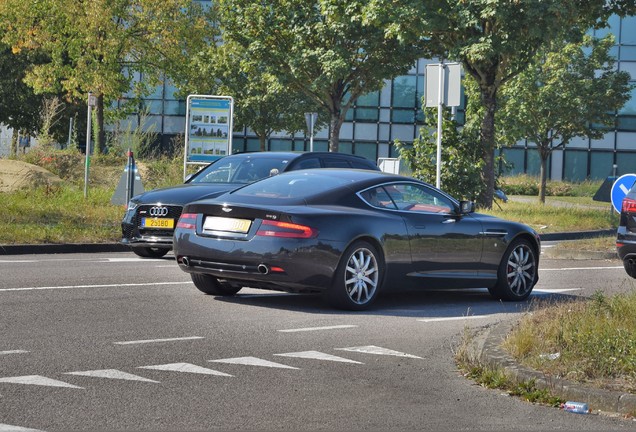 Aston Martin DB9