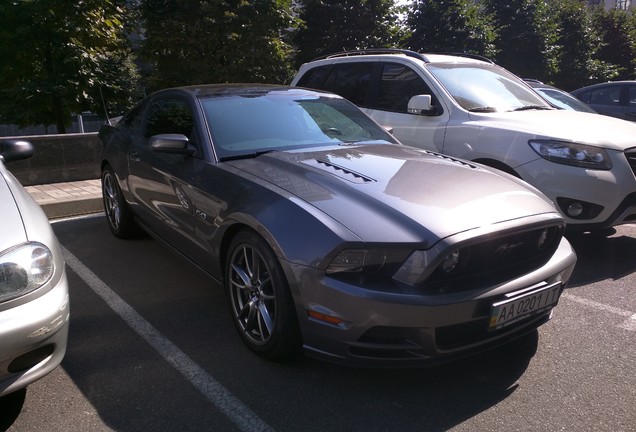 Ford Mustang GT 2013