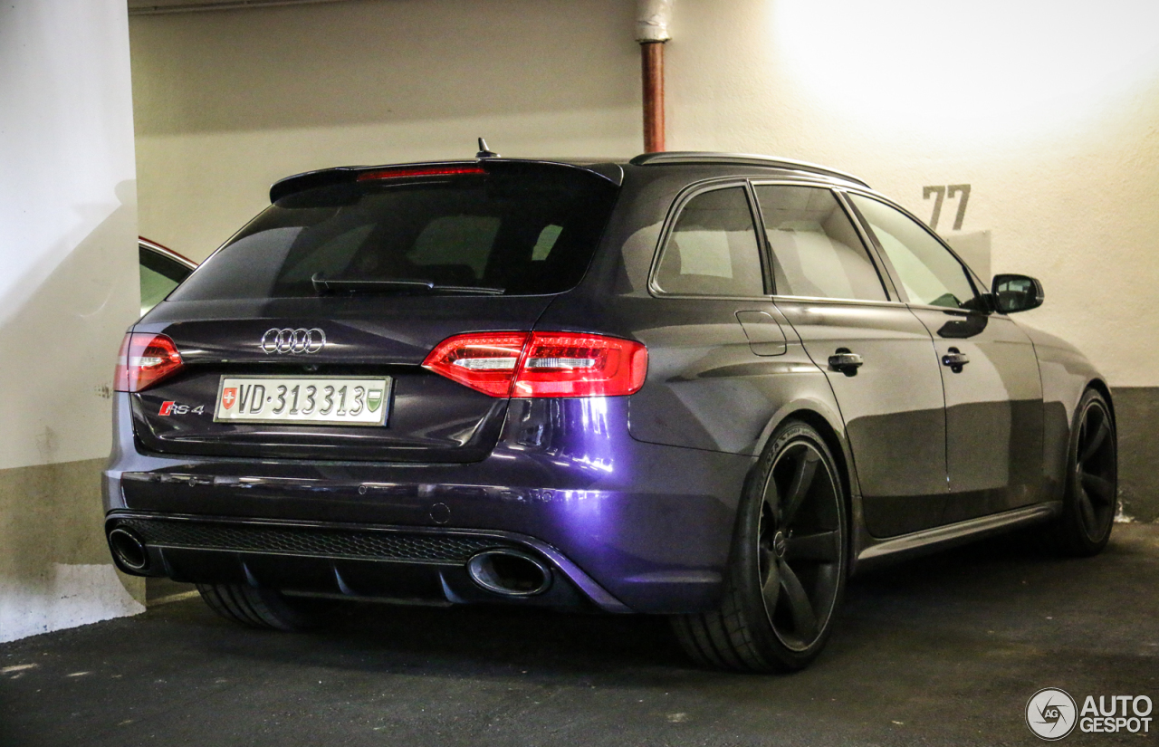 Audi RS4 Avant B8