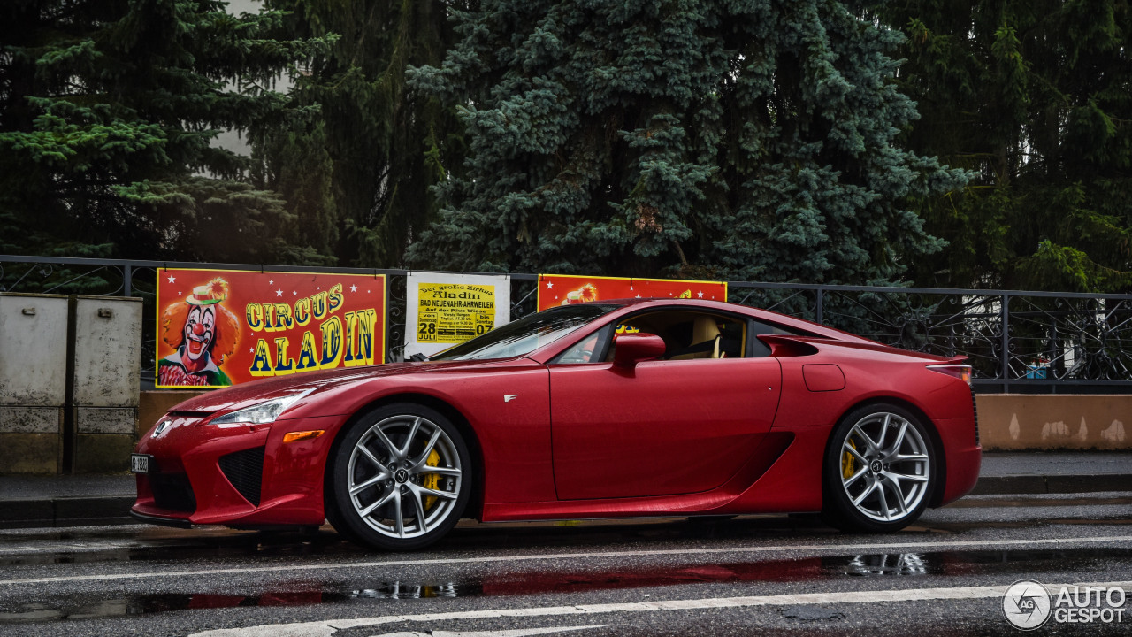 Lexus LFA