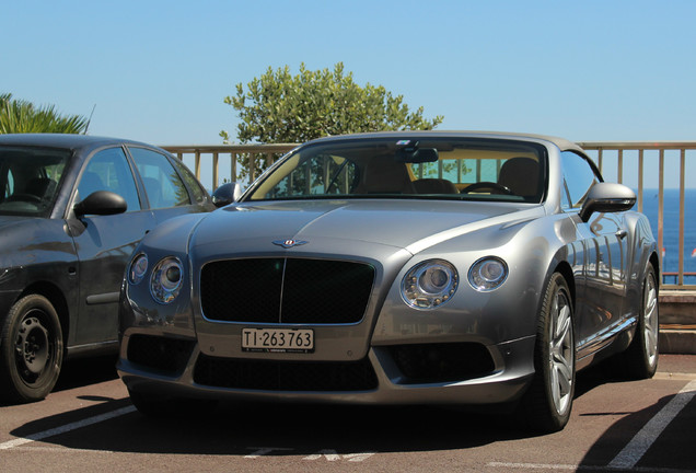 Bentley Continental GTC V8