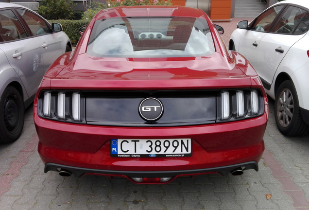 Ford Mustang GT 2015