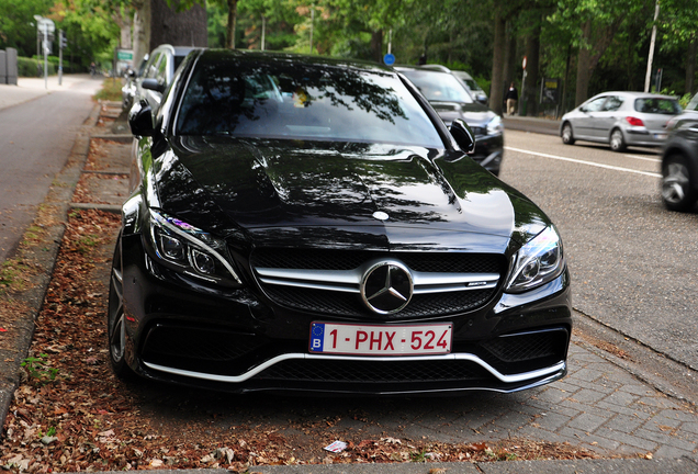 Mercedes-AMG C 63 S W205