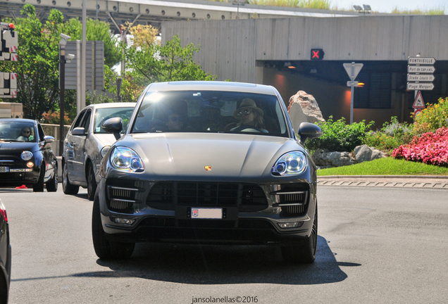 Porsche 95B Macan Turbo