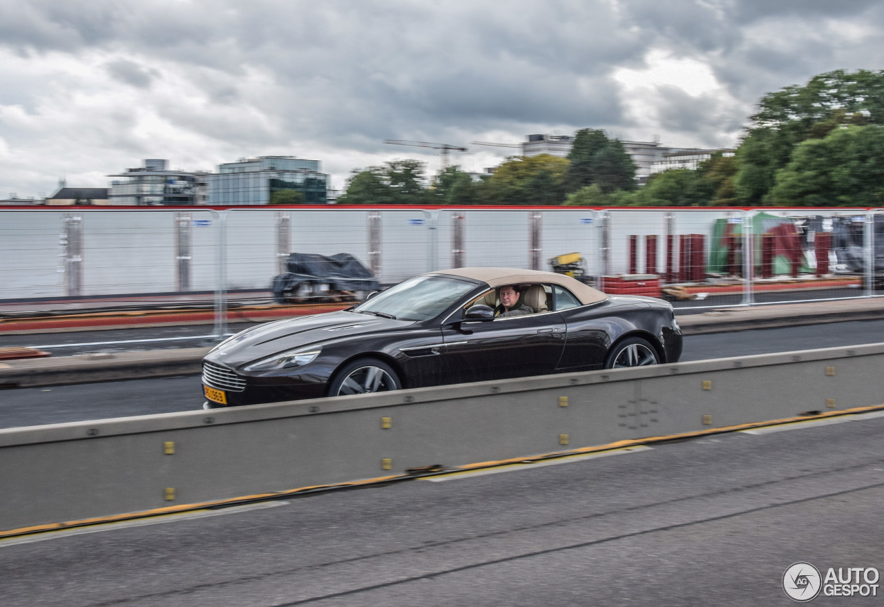 Aston Martin Virage Volante 2011