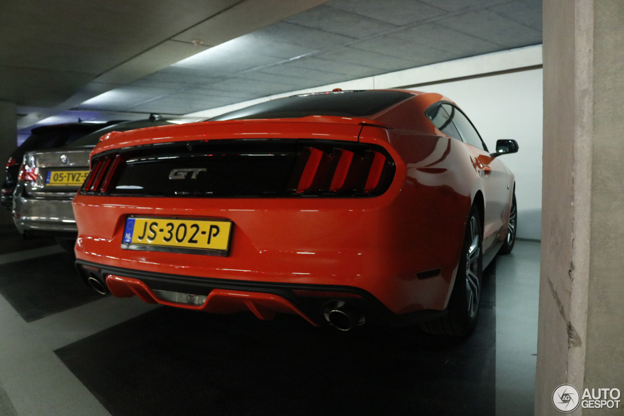 Ford Mustang GT 2015