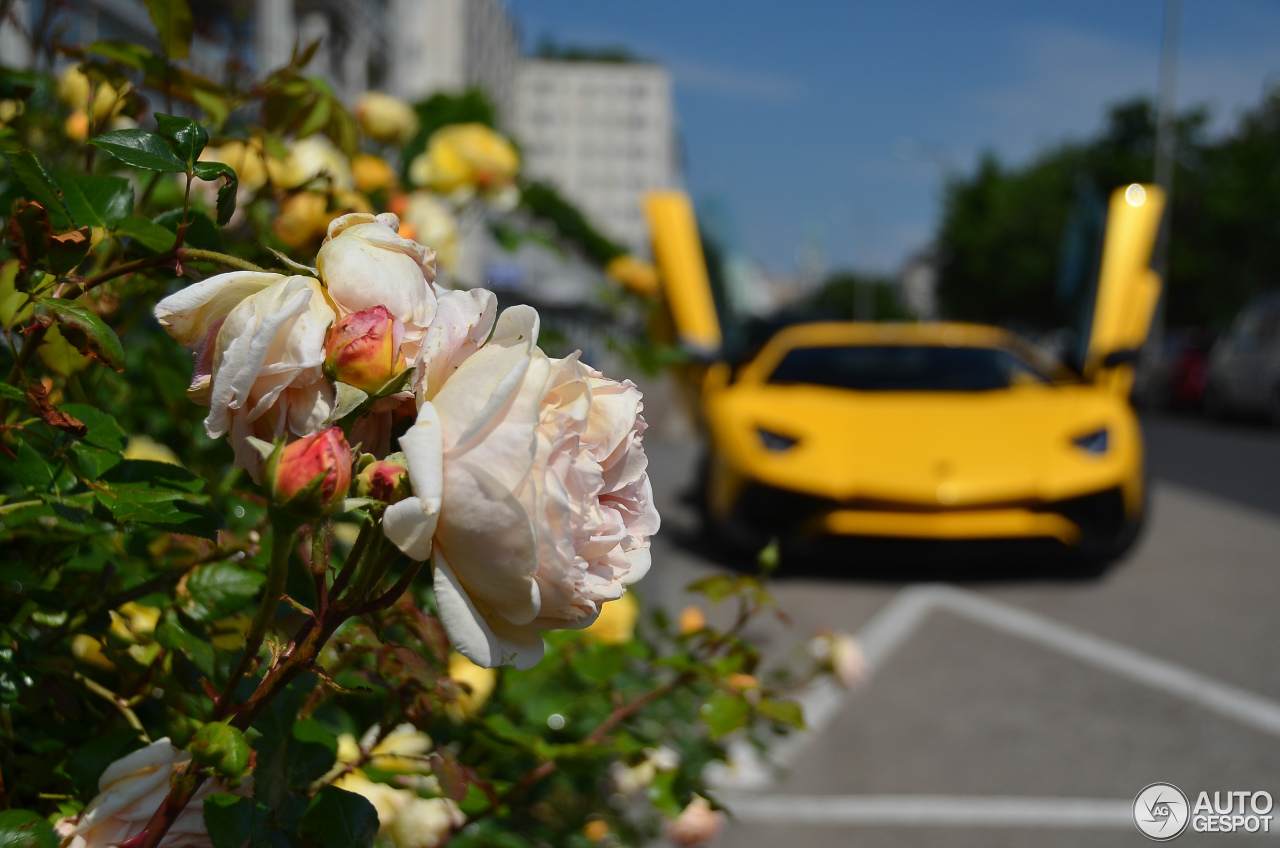 Lamborghini Aventador LP750-4 SuperVeloce