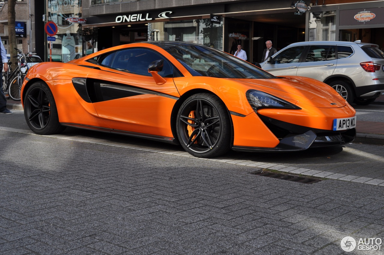 McLaren 570S