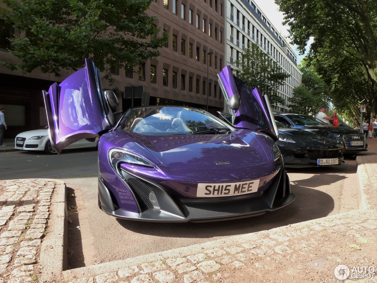 McLaren 675LT Spider