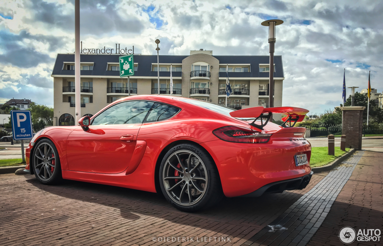 Porsche 981 Cayman GT4