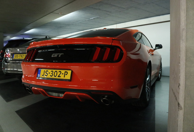 Ford Mustang GT 2015