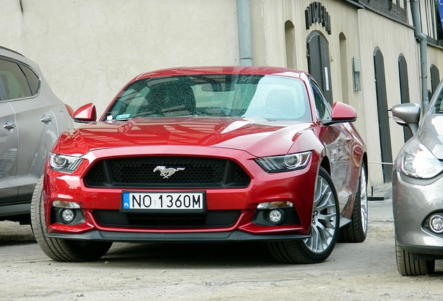 Ford Mustang GT 2015