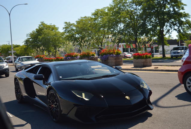 Lamborghini Aventador LP750-4 SuperVeloce