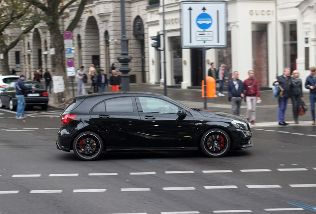 Mercedes-AMG A 45 W176 2015