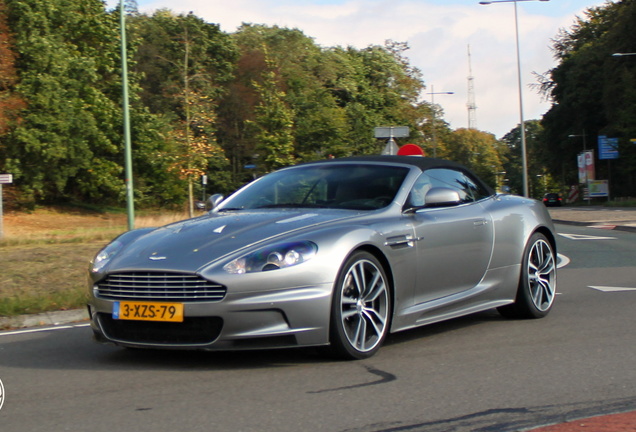 Aston Martin DBS Volante