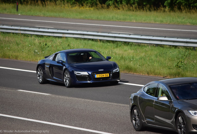 Audi R8 V10 2013