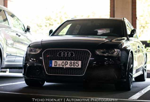 Audi RS4 Avant B8