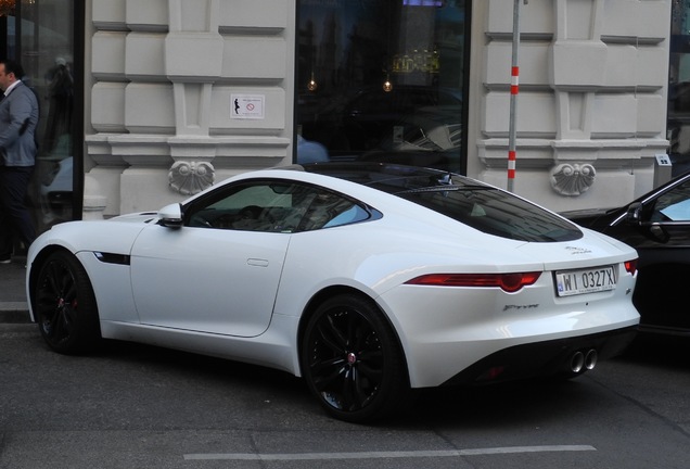 Jaguar F-TYPE S Coupé