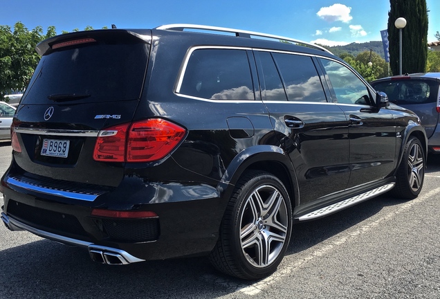 Mercedes-Benz GL 63 AMG X166