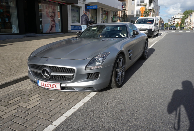 Mercedes-Benz SLS AMG