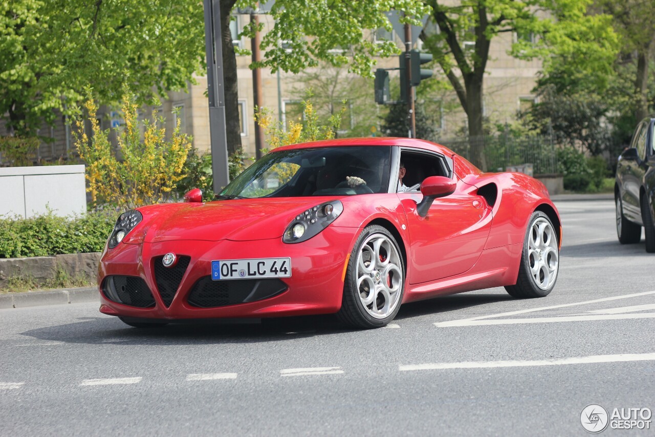 Alfa Romeo 4C Coupé