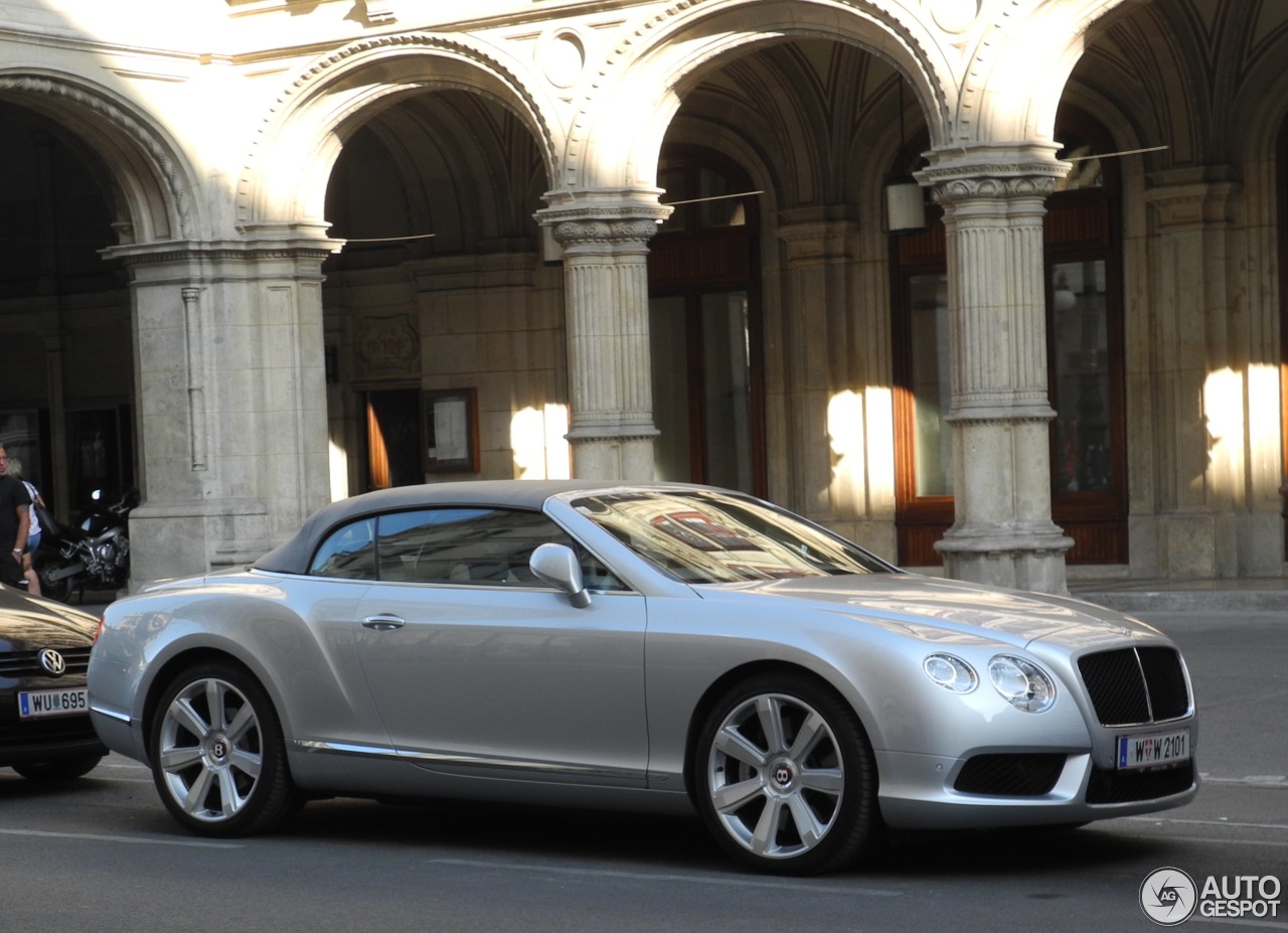 Bentley Continental GTC V8