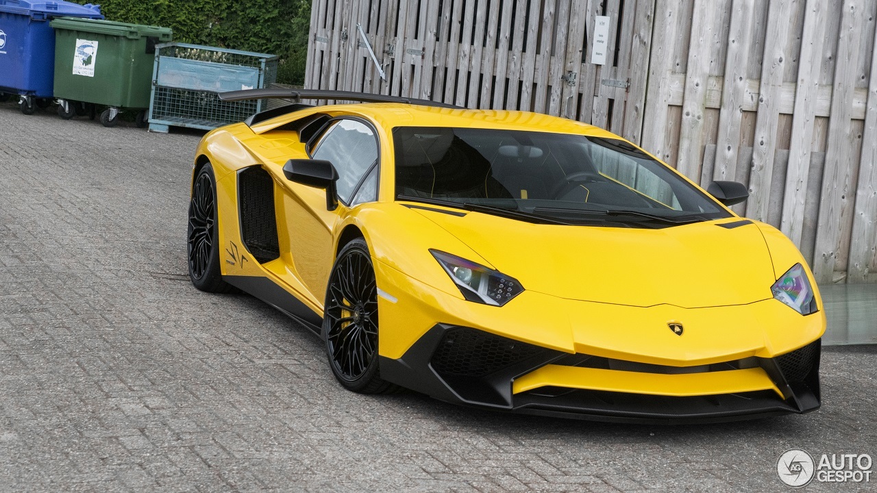 Lamborghini Aventador LP750-4 SuperVeloce