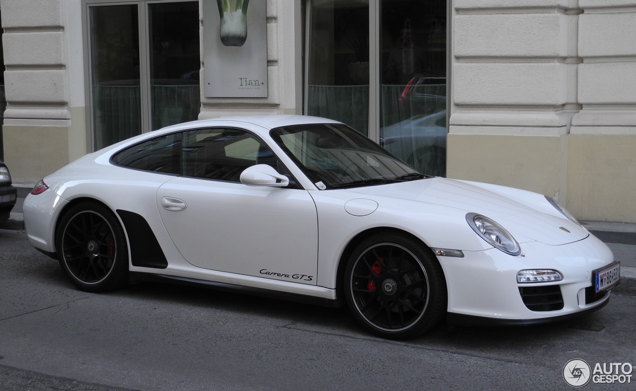 Porsche 997 Carrera GTS