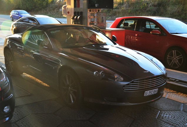 Aston Martin DB9 Volante