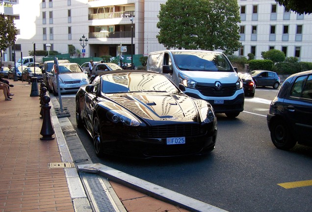 Aston Martin DBS Volante Carbon Black Edition