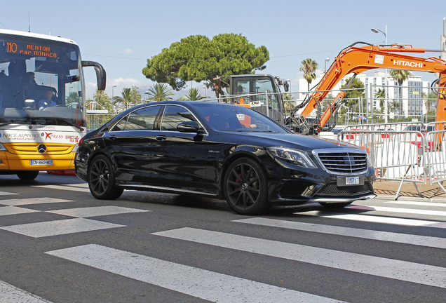 Mercedes-Benz S 63 AMG V222