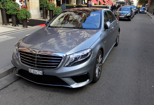 Mercedes-Benz S 63 AMG V222