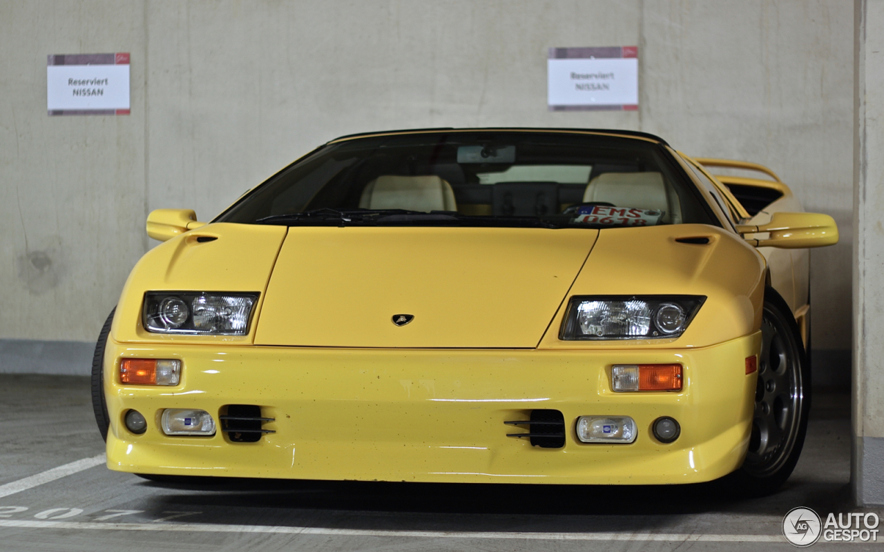 Lamborghini Diablo VT Roadster