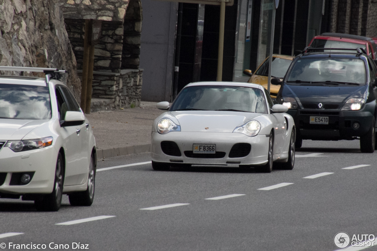 Porsche 996 Turbo