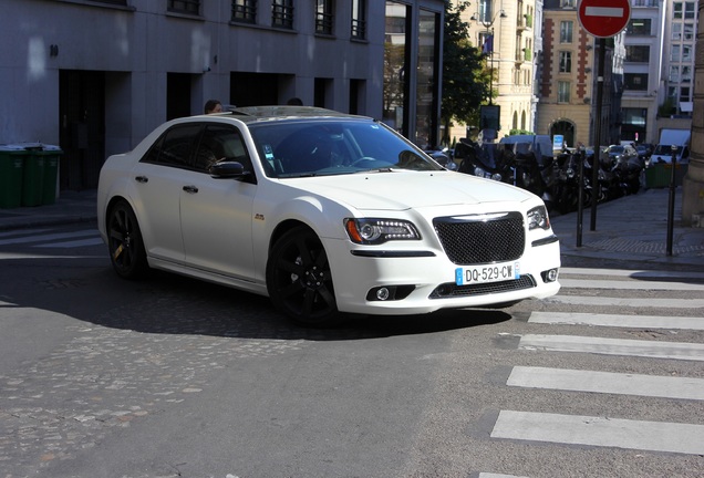 Chrysler 300C SRT8 2013