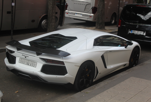 Lamborghini Aventador LP700-4