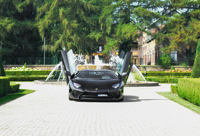 Lamborghini Aventador LP750-4 SuperVeloce