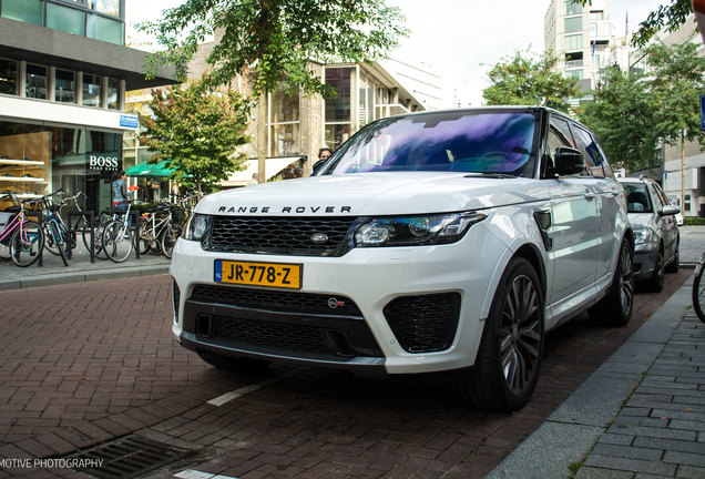 Land Rover Range Rover Sport SVR