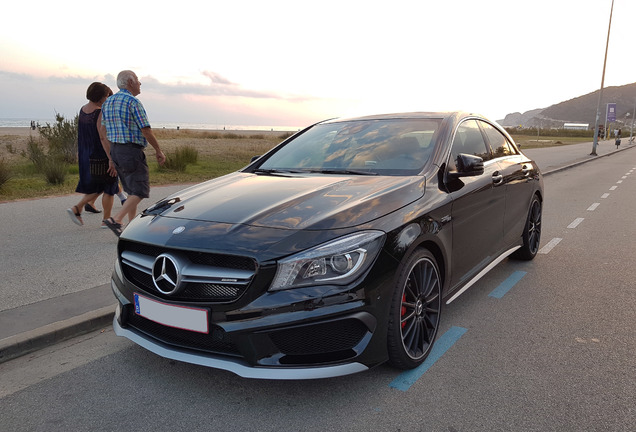 Mercedes-AMG CLA 45 C117