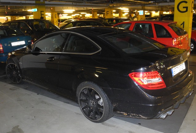 Mercedes-Benz C 63 AMG Coupé