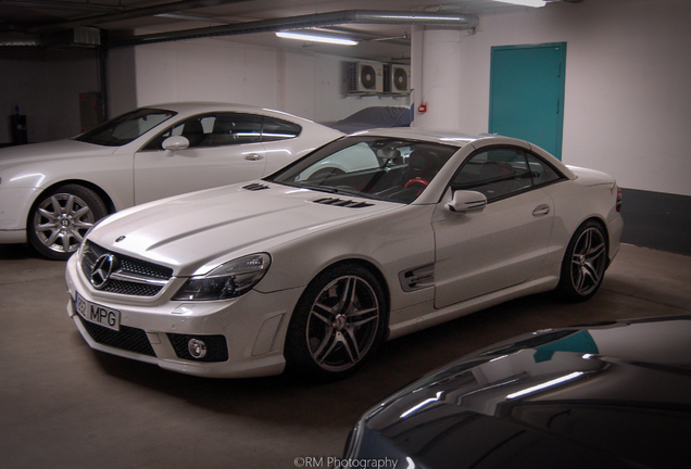 Mercedes-Benz SL 63 AMG