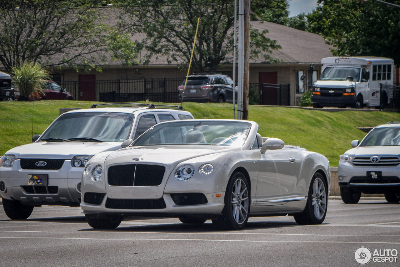 Bentley Continental GTC V8 S