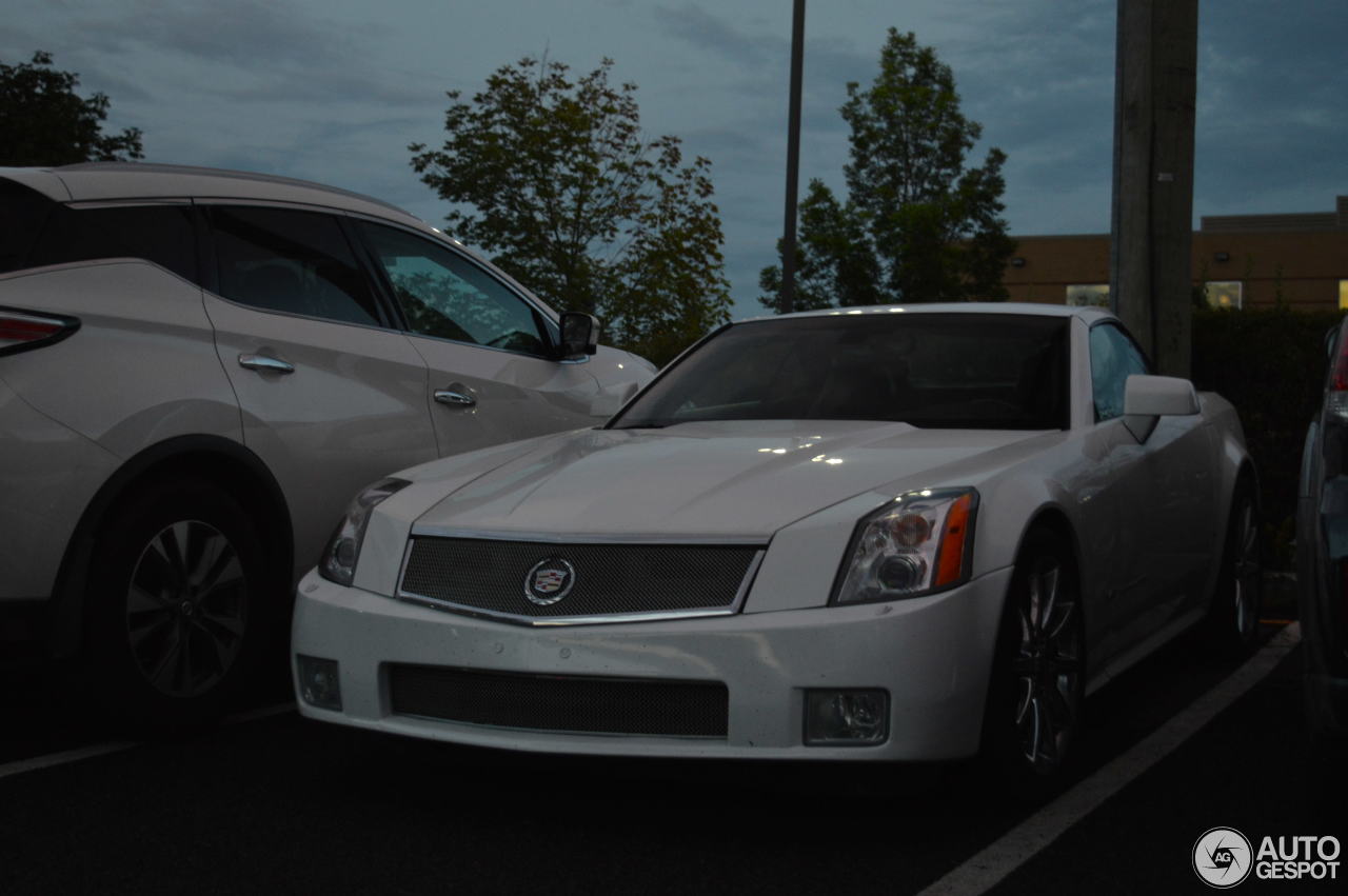 Cadillac XLR-V